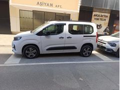 Sahibinden Opel Combo 1.5 CDTI Essential 2025 Model