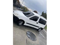 Sahibinden Peugeot Partner 1.9 D 2009 Model  200.000 km Beyaz