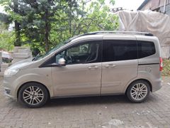 Sahibinden Ford Tourneo Courier 1.6 TDCi Titanium 2015 Model