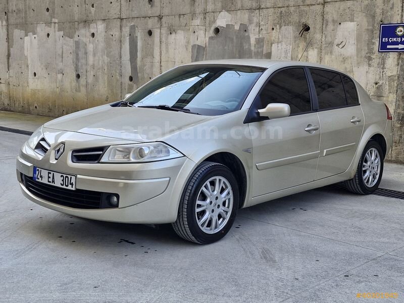 Galeriden Renault Megane 1.5 dCi Extreme 2008 Model İzmir 103.000 km Kahverengi