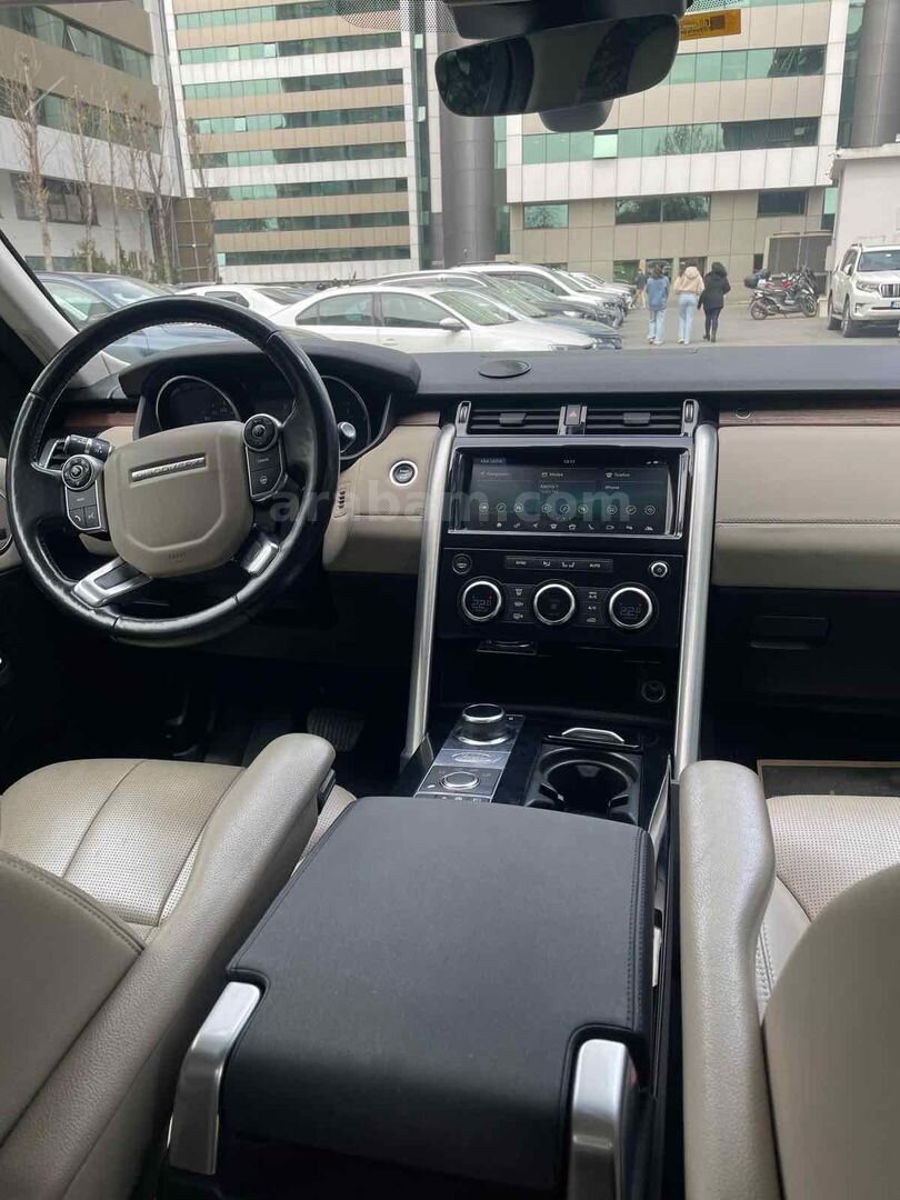Sahibinden Land Rover Discovery 2.0 TD4 HSE 2017 Model İstanbul 106.900 km Füme 4