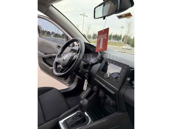 Sahibinden Renault Clio 1.0 TCe Joy 2023 Model