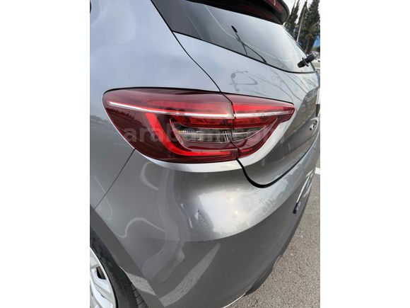 Sahibinden Renault Clio 1.0 TCe Joy 2023 Model