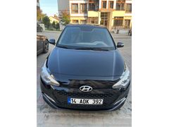Sahibinden Hyundai i20 1.2 MPI Style 2015 Model 