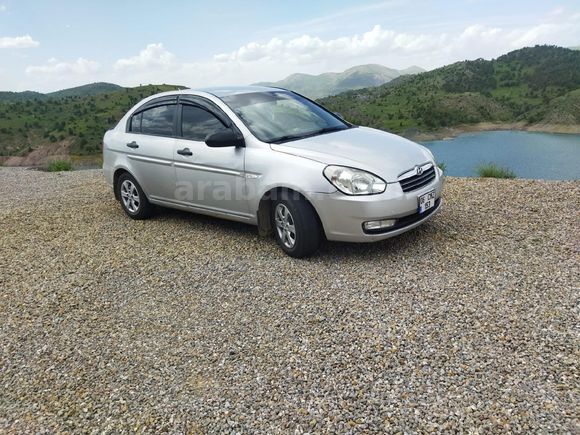 Sahibinden Hyundai Accent Era 1.5 CRDi Mode 2012 Model