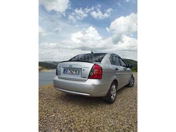 Sahibinden Hyundai Accent Era 1.5 CRDi Mode 2012 Model
