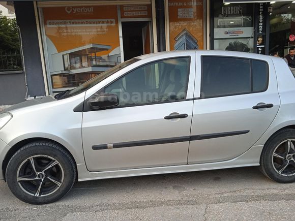 Sahibinden Renault Clio31.5 dCi Ext 2008 Model