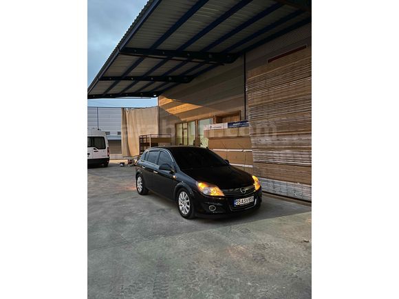 Opel Astra 1.3 CDTI Essentia konfor 2011 Model  210.000 