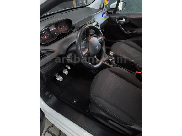 Sahibinden Peugeot 208 1.0 VTi Access 2013 Model