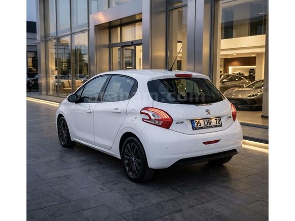 Sahibinden Peugeot 208 1.0 VTi Access 2013 Model
