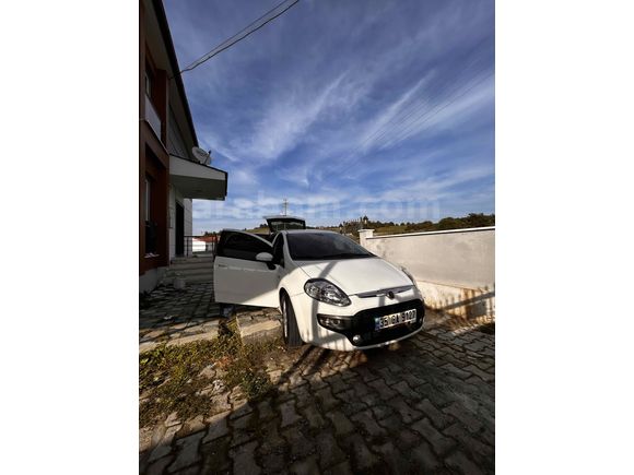 Sahibinden Fiat Punto EVO 1.4 Dynamic 2011 Model 