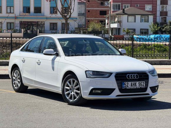 Sahibinden Audi A4 Sedan 2.0 TDI 2012 Model 