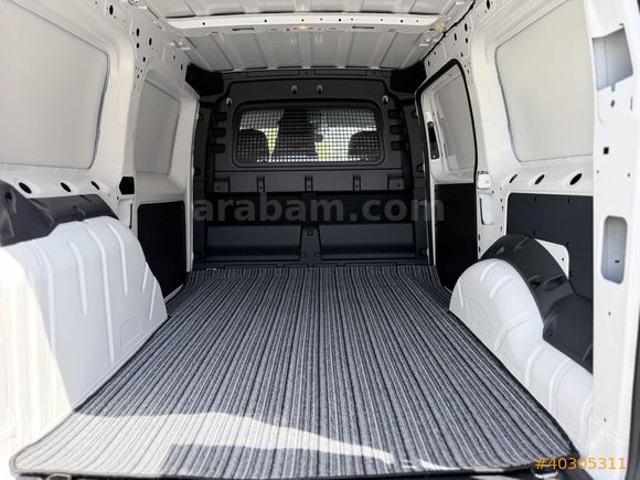 UMH GRUP 2025 MODEL VW CADDY MAXI 8.500KM HATASIZ %20 KDV H.SBLT