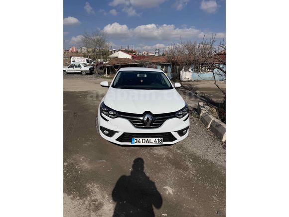 Sahibinden Renault Megane 1.5 Blue DCI Icon 2020 Model 