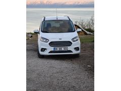 Sahibinden Ford Tourneo Courier 1.5 TDCi Delux 2022 Model