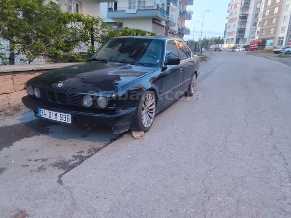 ACİL 93 MODEL BMW E34