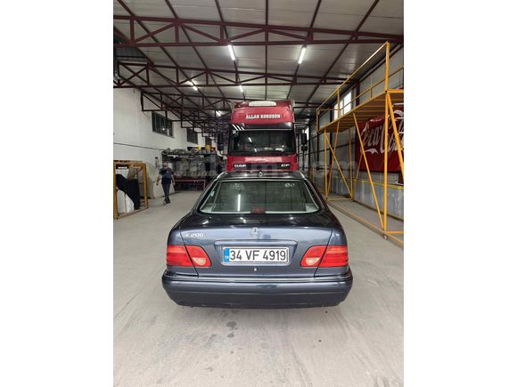 Sahibinden Mercedes - Benz E 200 Elegance 1998 Model 