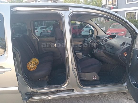 Sahibinden Renault Kangoo Multix 1.5 dCi Expression 2011 Model
