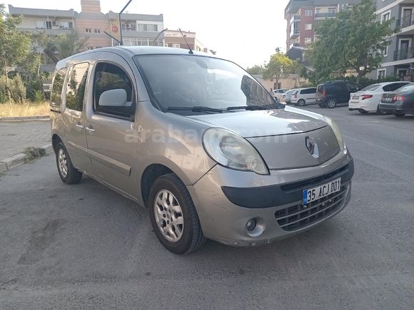 Sahibinden Renault Kangoo Multix 1.5 dCi Expression 2011 Model
