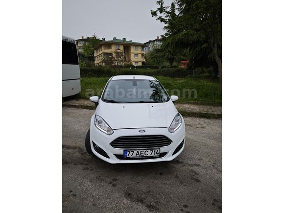 sahibinden satılık Ford Fiesta titanyum paket 6 ileri otomatik vites