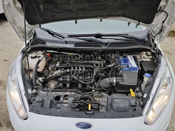 sahibinden satılık Ford Fiesta titanyum paket 6 ileri otomatik vites