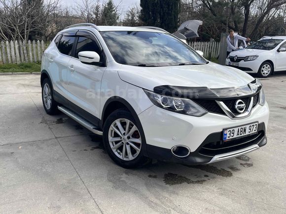 Sahibinden Nissan Qashqai 1.6 dCi Tekna 2015 Model 