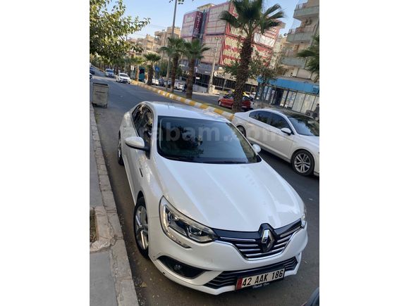 Sahibinden Renault Megane 1.6 hatasız aile aracı