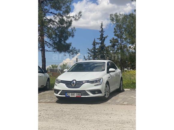 Sahibinden Renault Megane 1.6 hatasız aile aracı