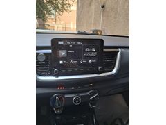 Sahibinden Kia Stonic 1.4 MPI Cool 2023 Model  12.000 km Gri (Gümüş)
