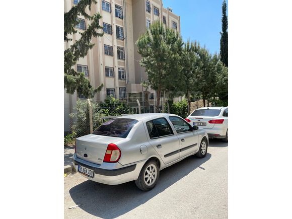 Sahibinden Renault Clio 1.4 Alize 2006 Model