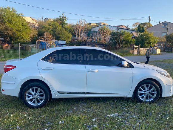 MEMURDAN TEMİZ COROLLA ACİLLL!
