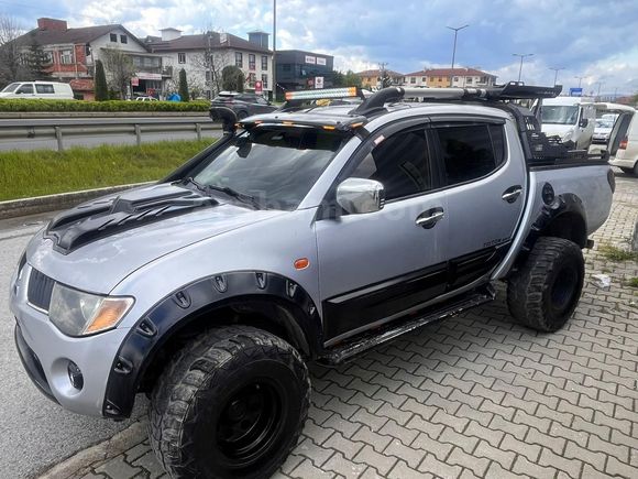 Sahibinden Mitsubishi L 200 4x4 Intense 2007 Model