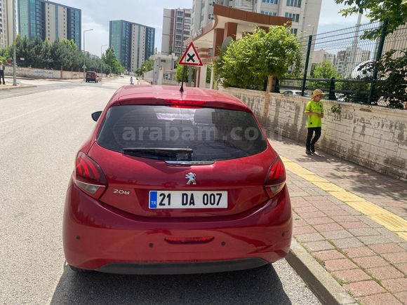 Sahibinden Peugeot 208 1.2 PureTech Access 2015 Model
