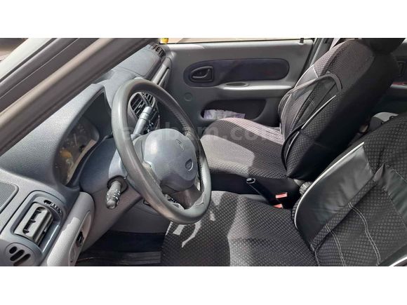 Sahibinden Renault Clio 1.4 RNA 2000 Model 