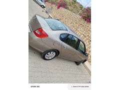 Sahibinden Renault Symbol 1.4 Expression 2011 Model  130.000 km Kahverengi