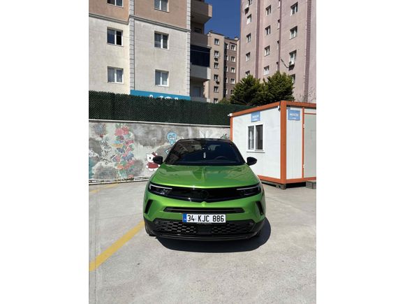 Sahibinden Opel Mokka 1.2 T GS 2024 Model İstanbul 31.500 km Yeşil