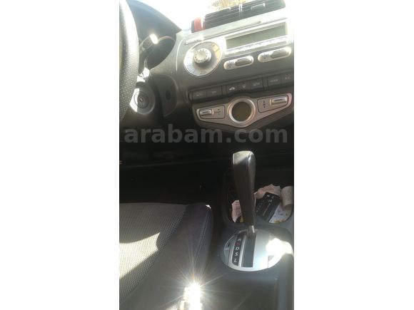 Sahibinden Honda Jazz 1.4 ES Elite 2008 Model