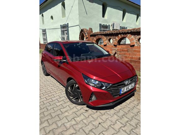 Sahibinden Hyundai i20 1.4 MPI Style 2021 Model 