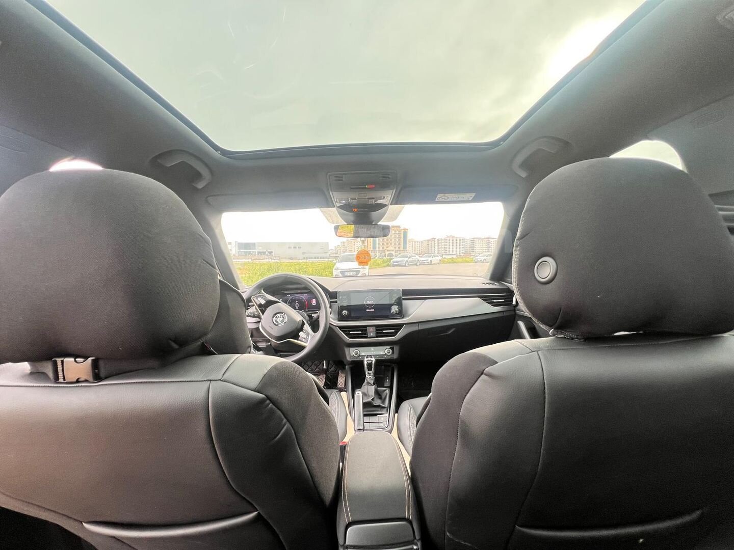 Sahibinden Skoda Kamiq 1.5 TSI Premium 2023 Model Mardin 32.000 km Siyah 4