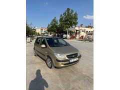 Sahibinden Hyundai Getz 1.4 DOHC HY KLM 2009 Model  216.000 km Altın