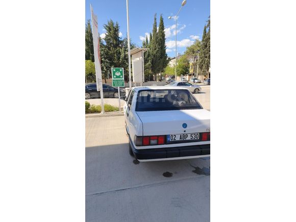 merhabalar
aracım 1993 model Doğan SLX. muayenesi 2 ay önce yapıldı. alan arkadaşın kafası rahat binecektir. LPG ruhsata işli ve 2030 a kadar geçerlid