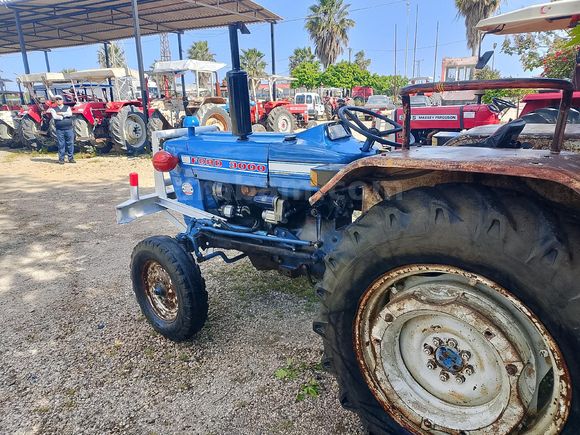 aylarGaleriden Ford 3000 Adana