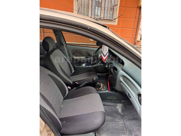 Sahibinden Renault Megane 2.0 RXT 1998 Model 