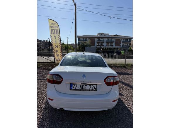 Sahibinden Renault Fluence 1.5 dCi Icon 2013 Model İstanbul 244.200 km Beyaz