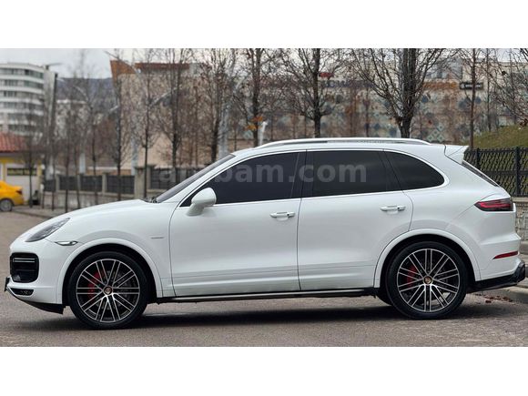 Galeriden Porsche Cayenne Diesel 2012 Model Sivas