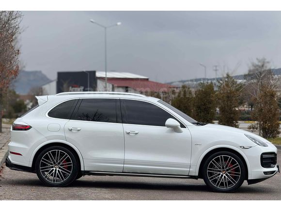 Galeriden Porsche Cayenne Diesel 2012 Model Sivas