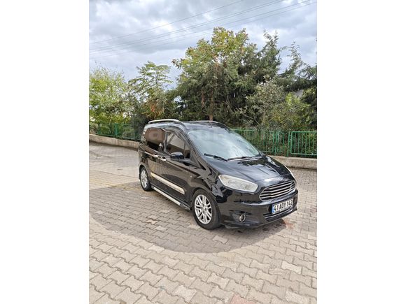 Sahibinden Ford Tourneo Courier 1.6 TDCi Titanium Plus 2016 Model  231.000 km Siyah