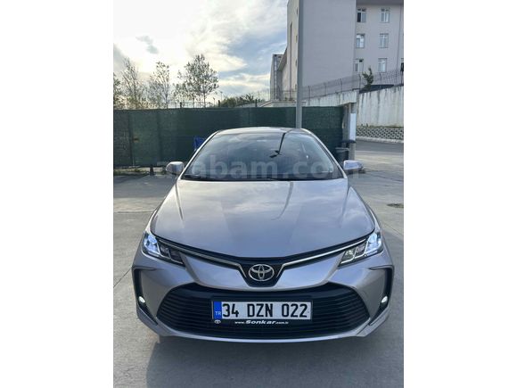 Sahibinden Toyota Corolla 1.5 Dream 2021 Model 