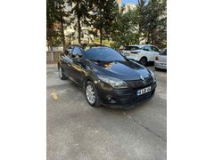 Renault Megane 1.6 Privilege 2011 Model Sanruflu