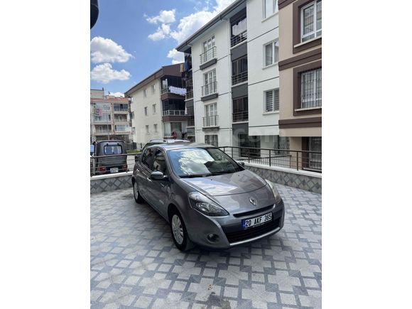 Sahibinden Renault Clio 1.6 Dynamique 2010 Model Ankara